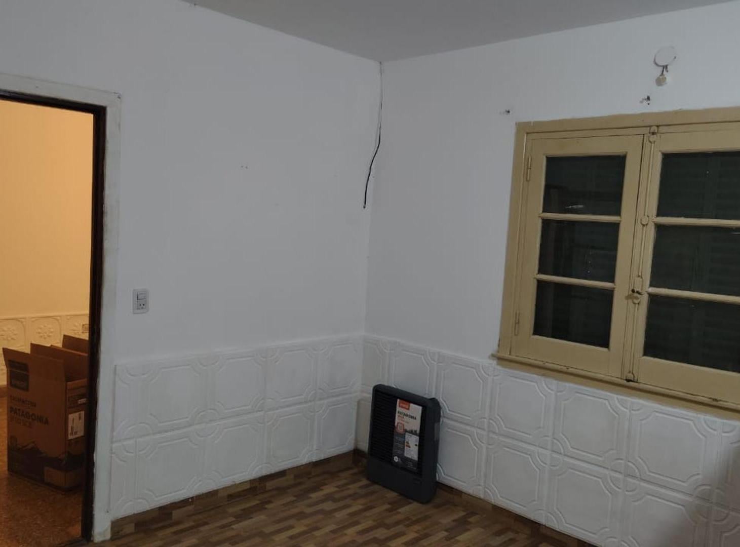 Foto de Alquiler Casa de 3 Ambientes con Patio., imagen 1