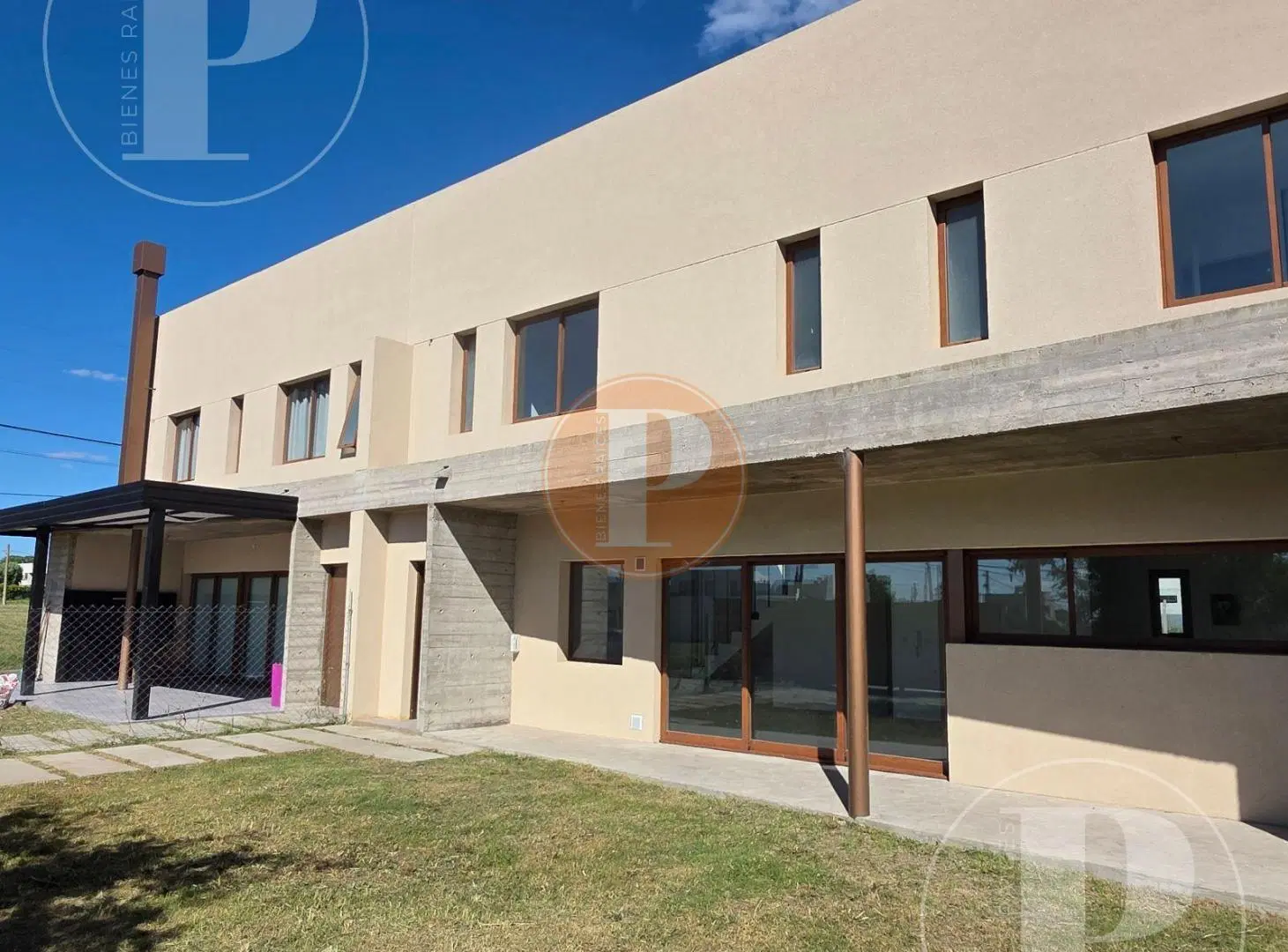 Duplex en La Plata 3
