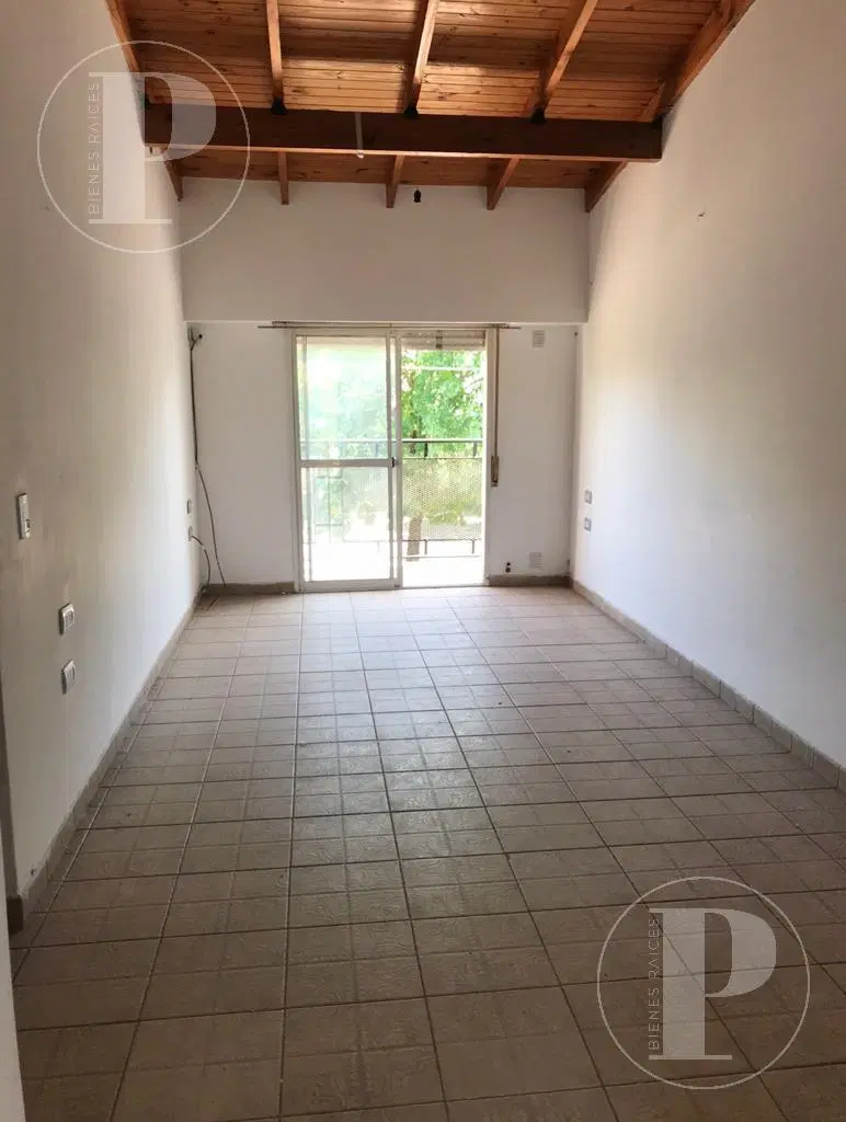 | VENTA Y ALQUILER | Dto 2 dormi. 19 e/ 79 y 80, La Plata. 3