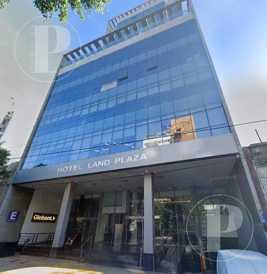 | VENTA | Cochera cubierta, Hotel Land Plaza 2