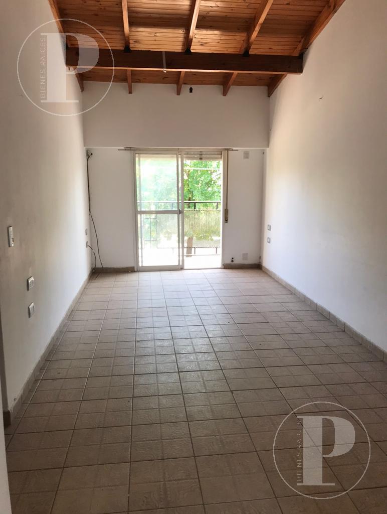 Foto de | VENTA Y ALQUILER | Dto 2 dormi. 19 e/ 79 y 80, La Plata., imagen 2