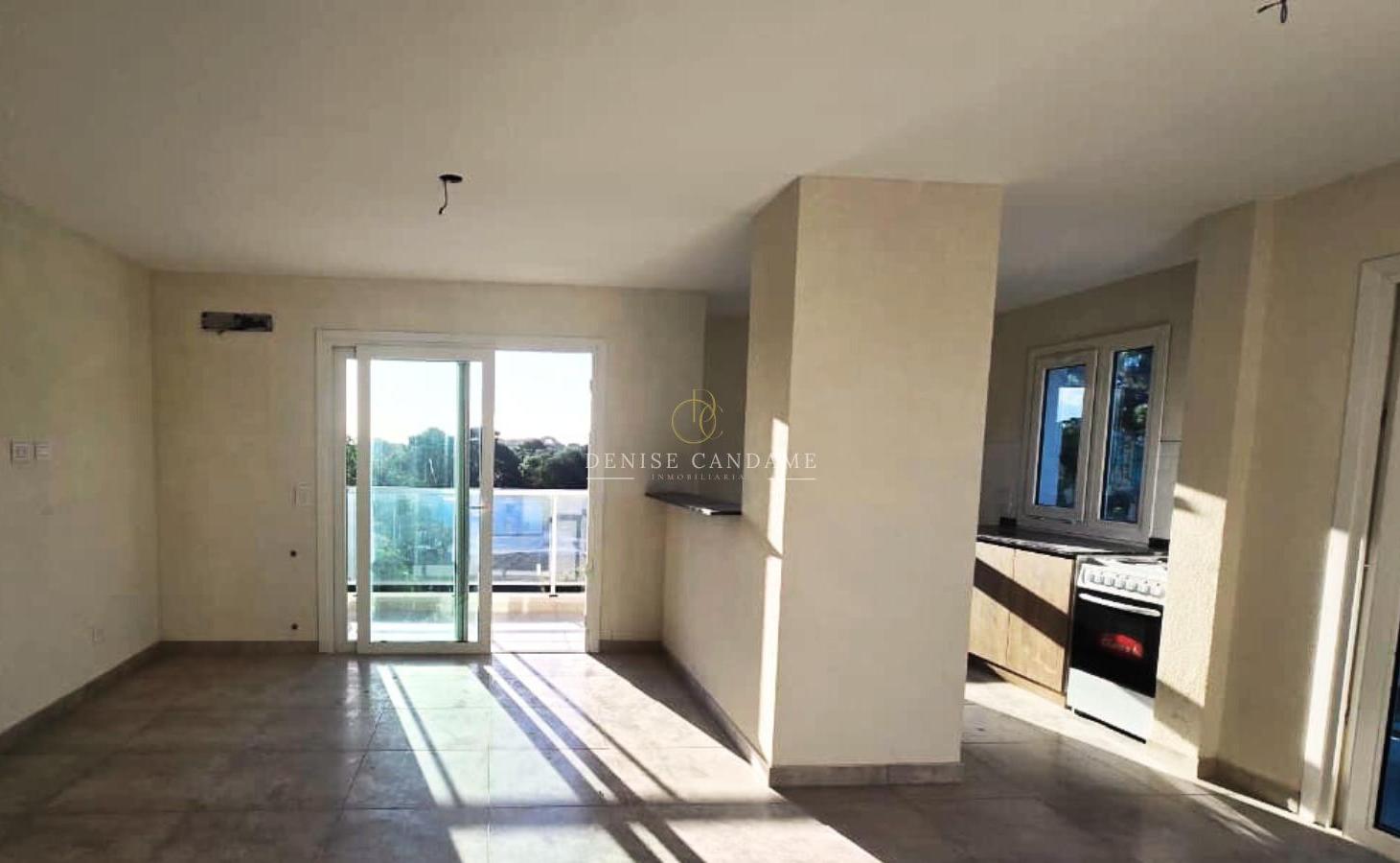 Foto de Departamento en Venta en Valeria del Mar, imagen 2