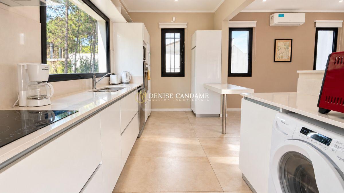 Foto de Casa en alquiler en Pinamar, imagen 2
