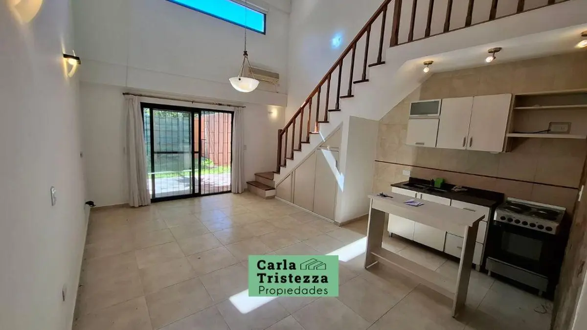 EN VENTA EXCELENTE DEPARTAMENTO 2 DORMITORIOS 1 EN SUITE 150 Mts + Jardin 3