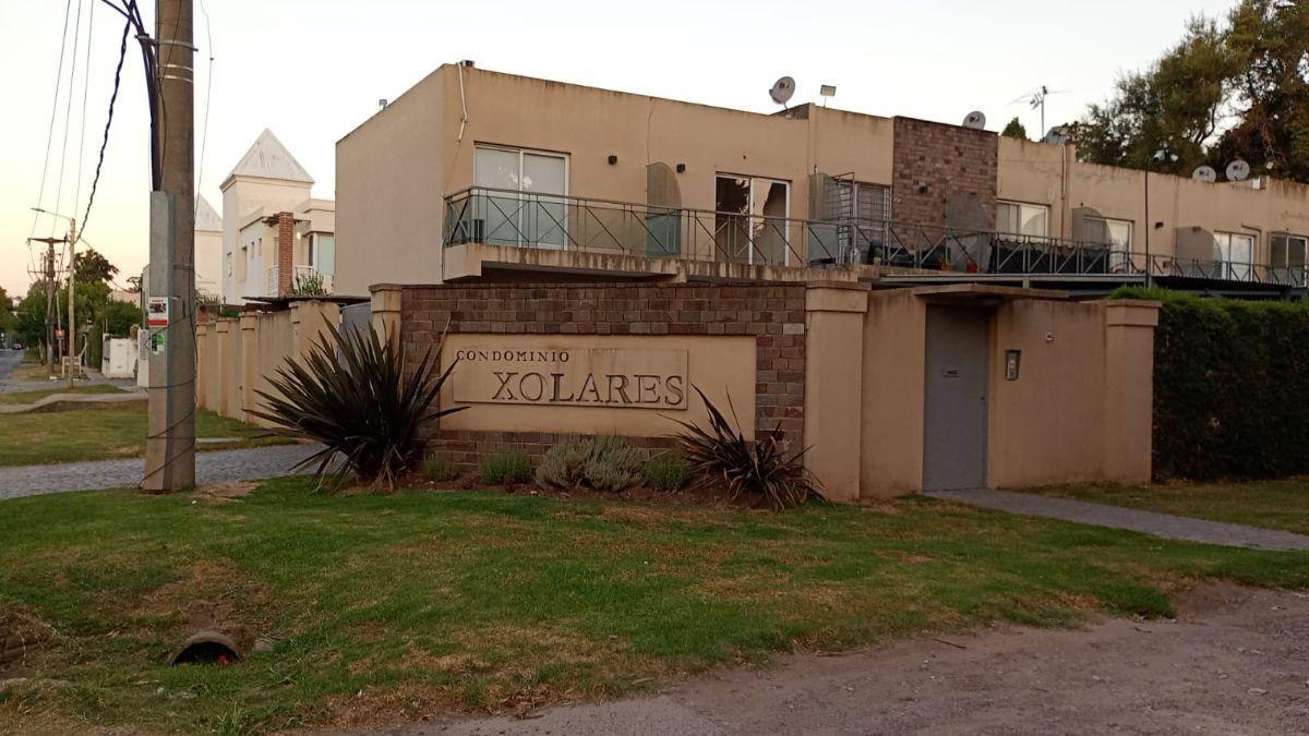 Duplex en Xolares I con 87 m² Totales y 2 Dorm. en alquiler en Manuel Alberti