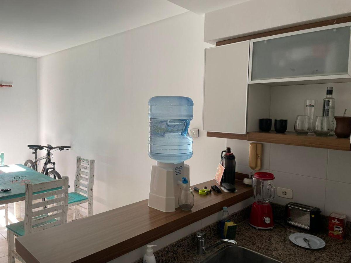 Foto de Departamento de 50 m² con 1 dormitorio en venta y alquiler en Jardines, imagen 1