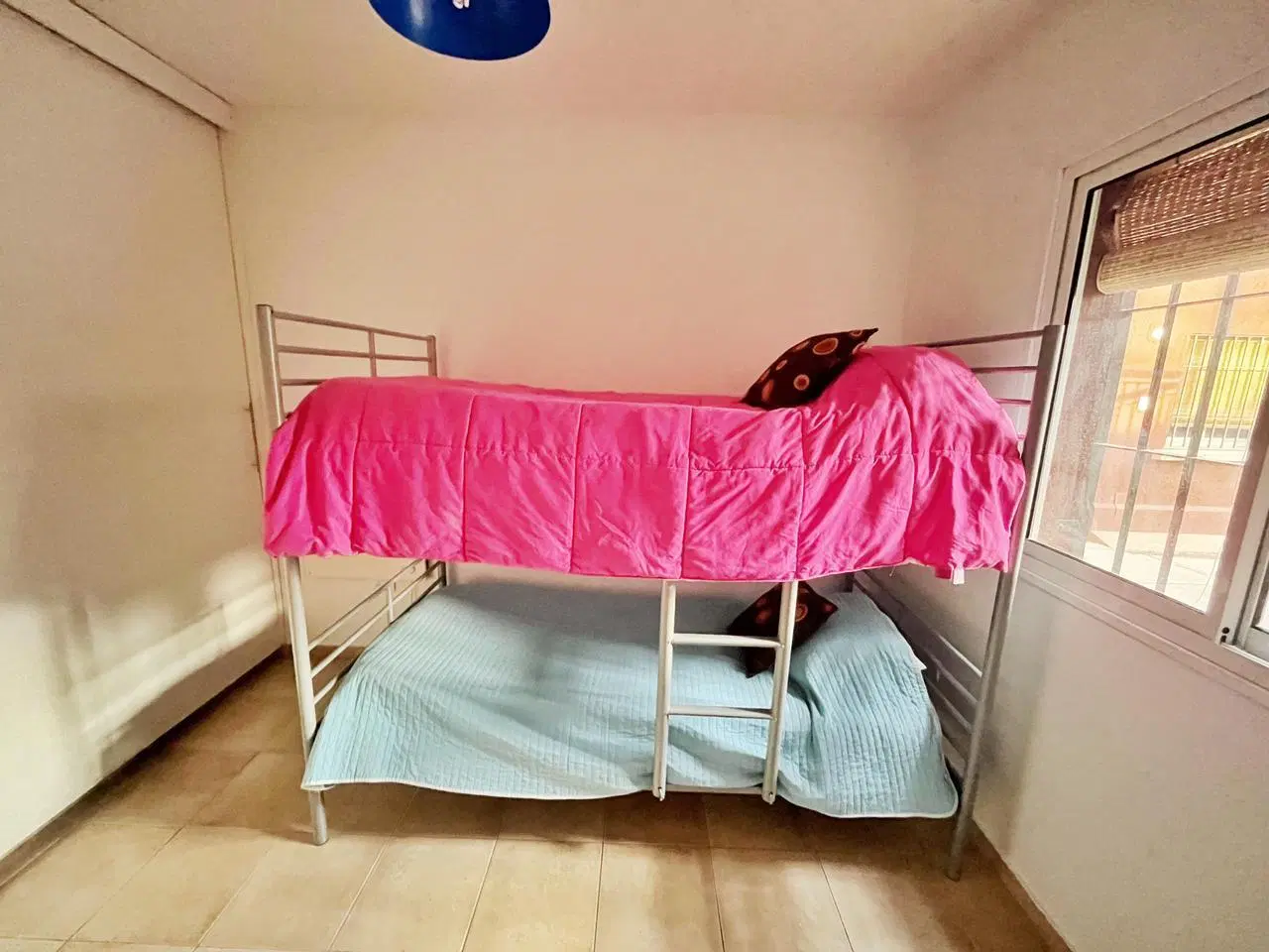 VENDE DEPARTAMENTO PLANTA BAJA - complejo privado 5