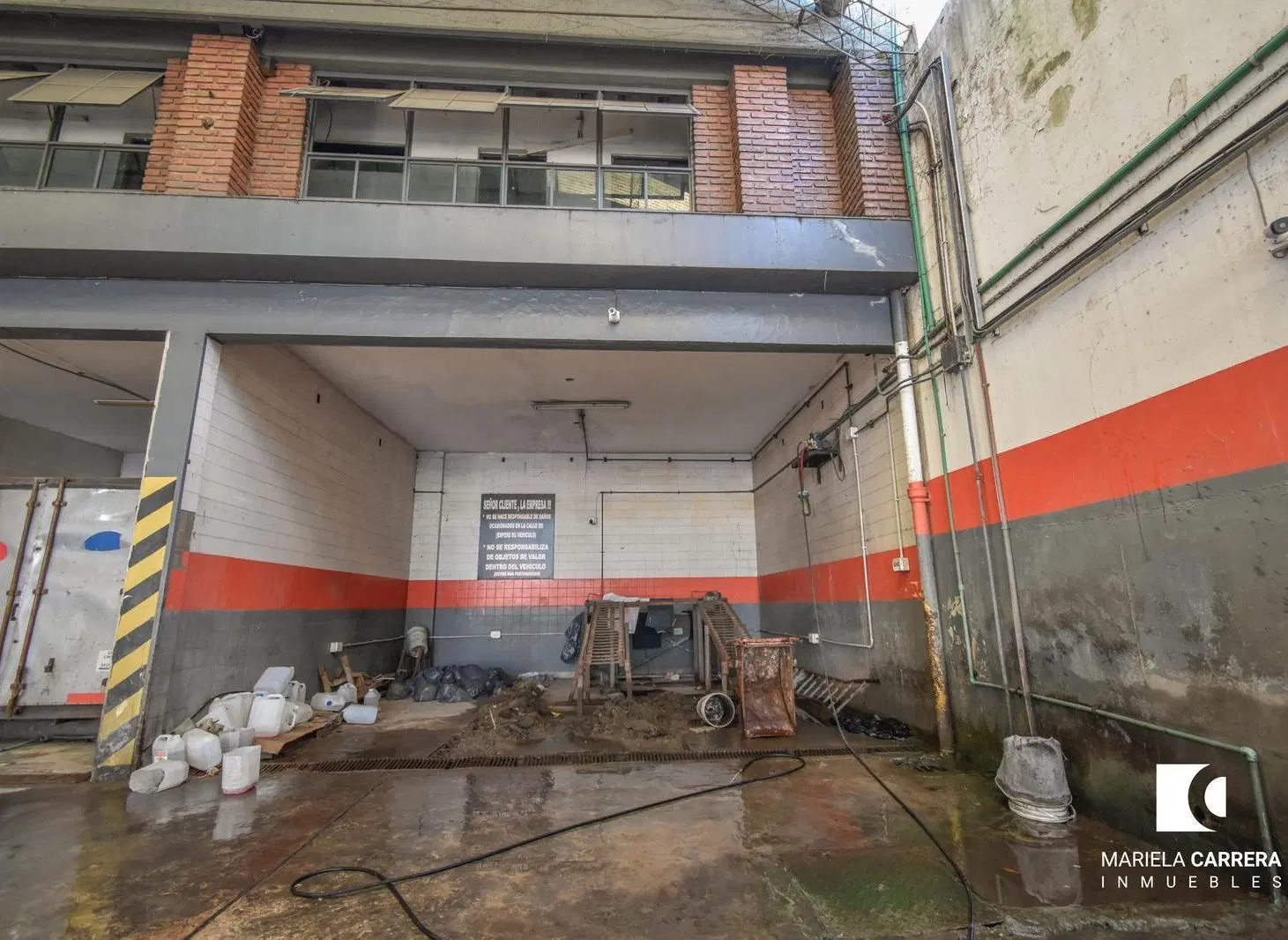 LOTE DE 1000 METROS CUADRADOS EN UBICACION EXCEPCIONAL APTO VARIOS DESTINOS ZONIFICACION R2.1 5