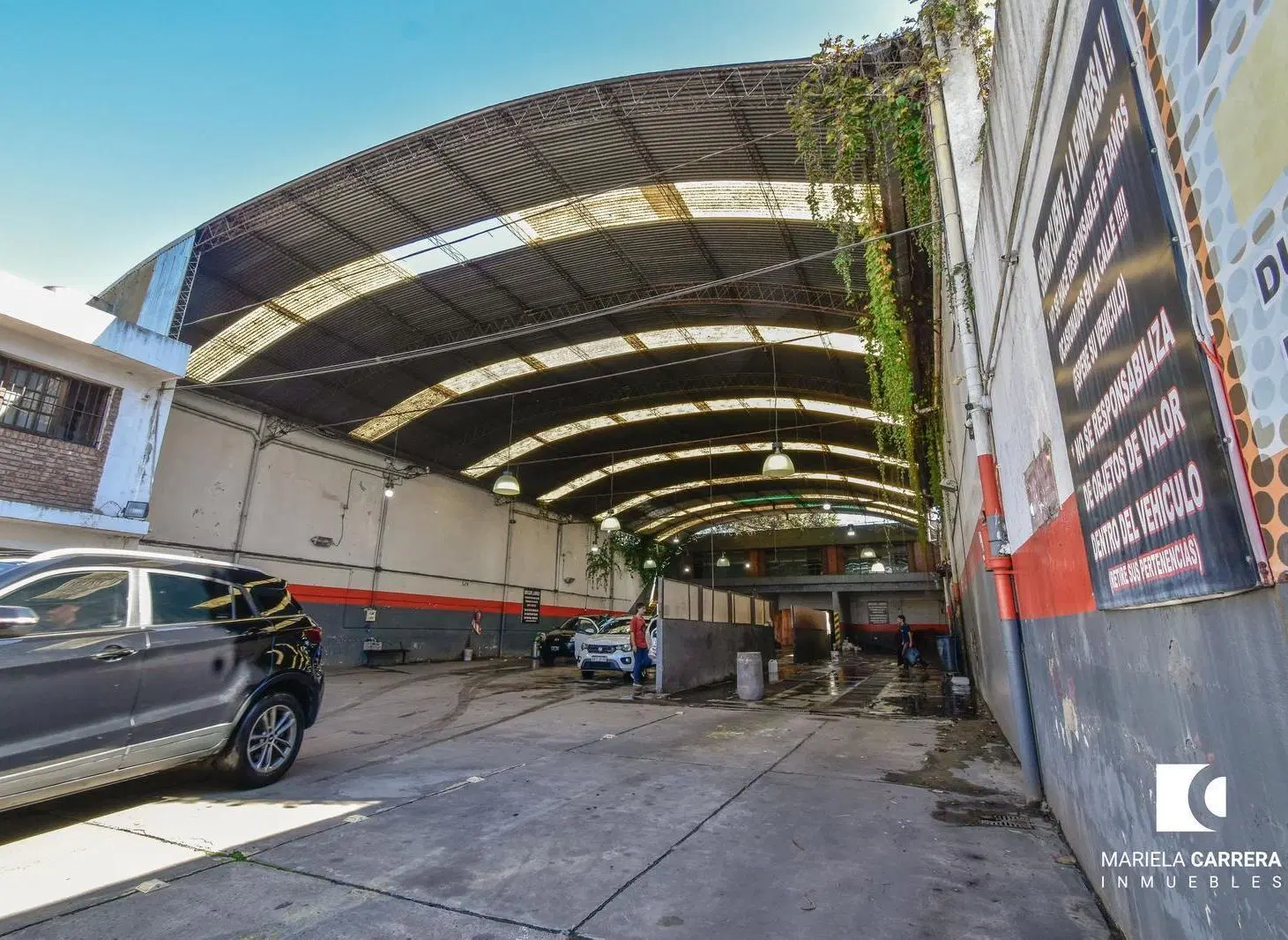 LOTE DE 1000 METROS CUADRADOS EN UBICACION EXCEPCIONAL APTO VARIOS DESTINOS ZONIFICACION R2.1 2