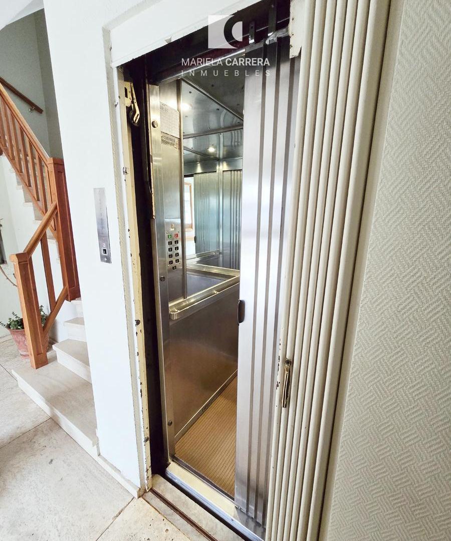 Foto de Departamento de 2 ambientes amplios en plena zona residencial. Bajas, imagen 5