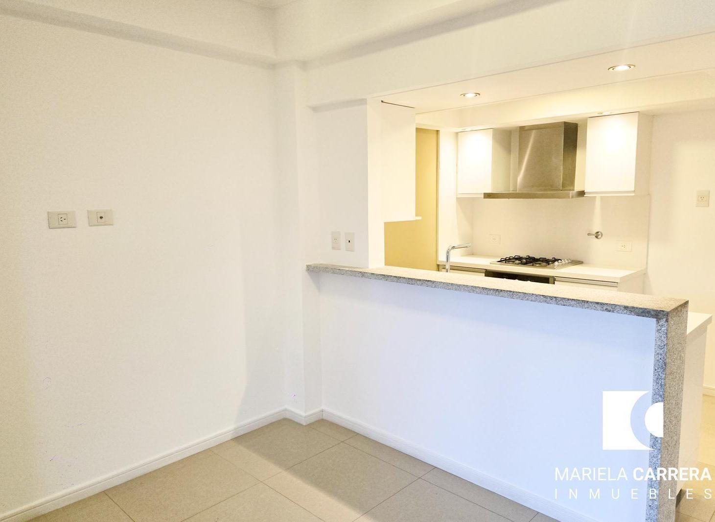 Foto de SEMIPISO PREMIUM DE 3 AMBIENTES CON PATIO Y COCHERA DOBLE.- UNICO., imagen 4