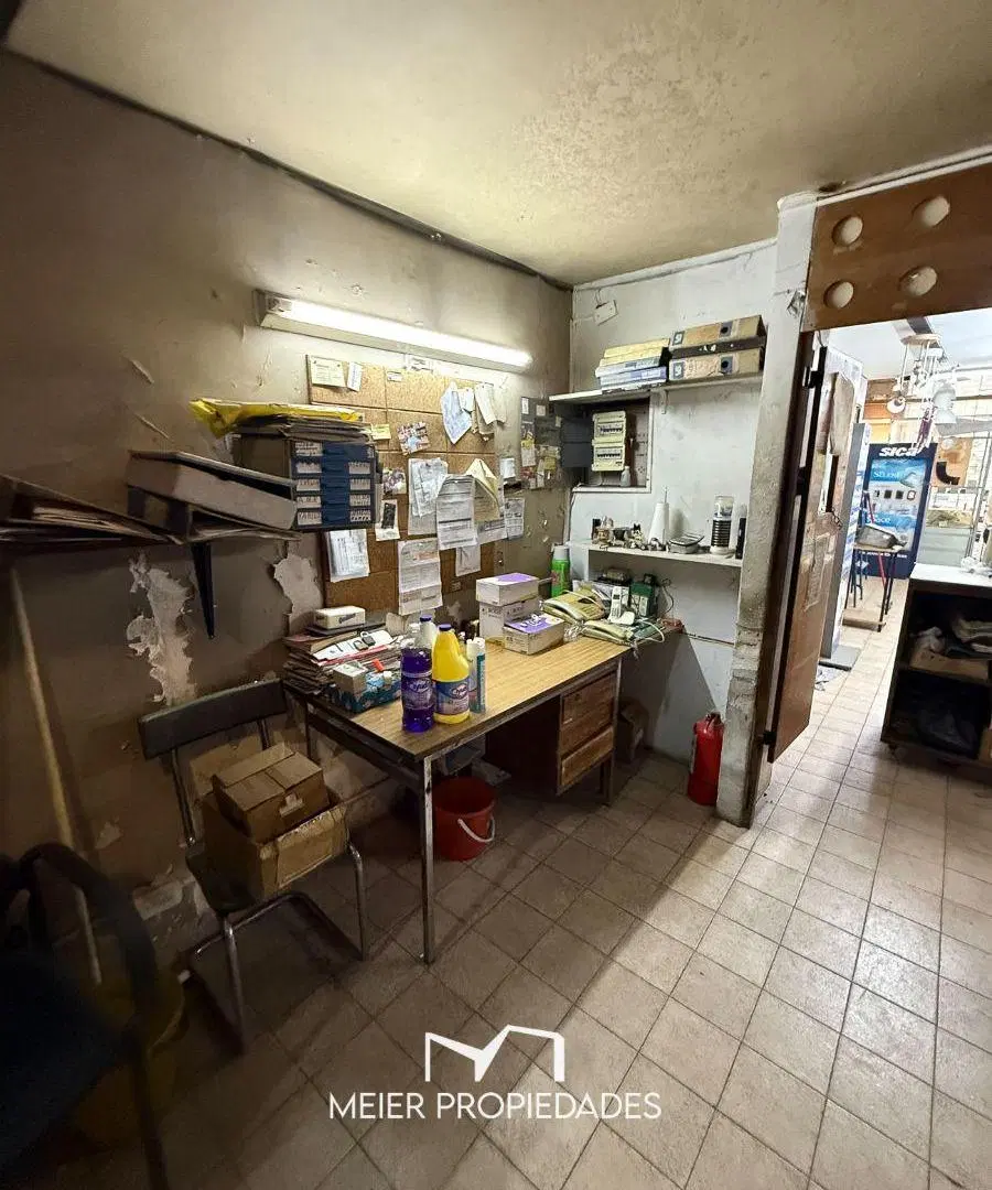 Local Comercial con Entrepiso en Monserrat CABA 90m2 Ubicacion Estrategica 4