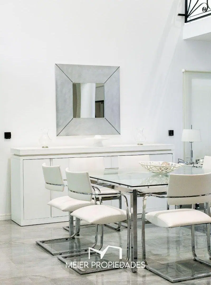 Exclusiva Residencia de Categoría en Lagos de San Eliseo 4
