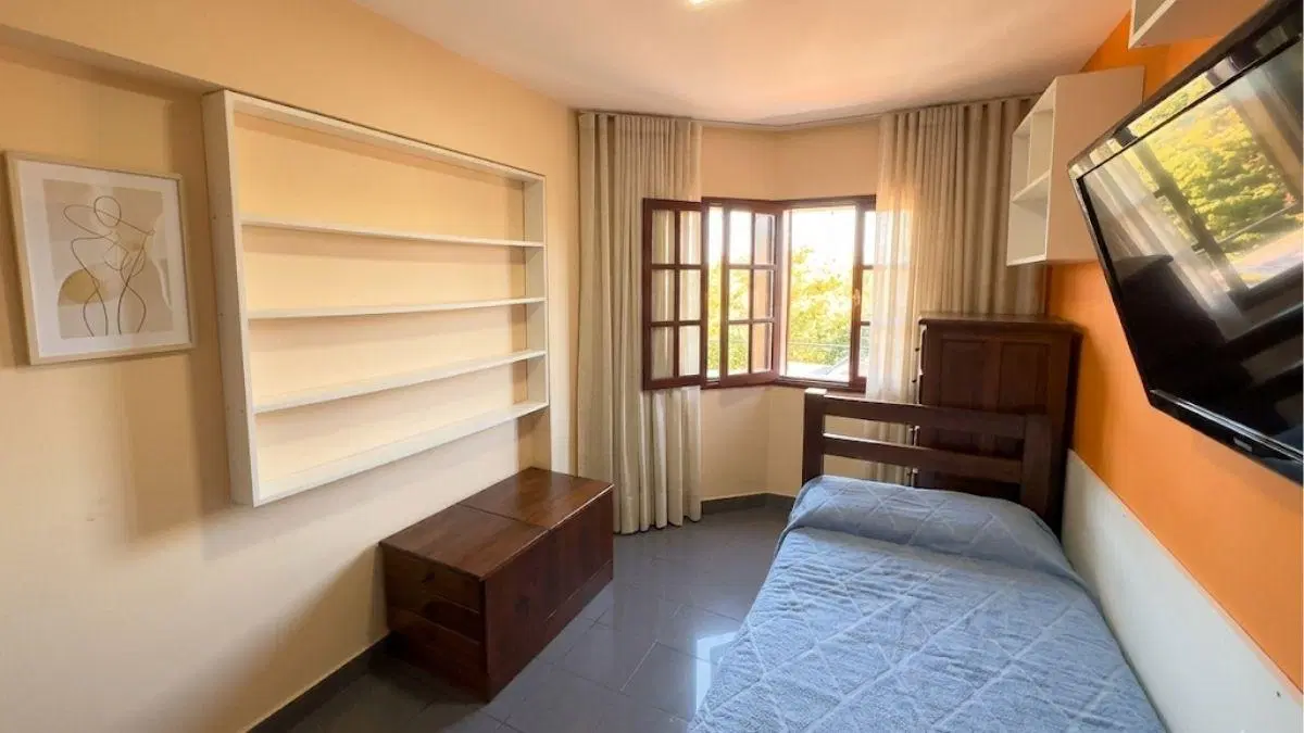 Depto. de 3 dormitorios, 2 baños y Terraza en Chijra 3