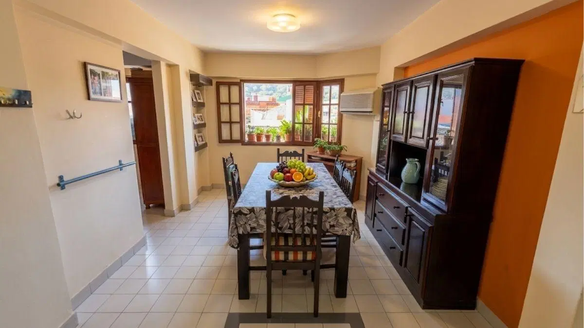 Depto. de 3 dormitorios, 2 baños y Terraza en Chijra 4