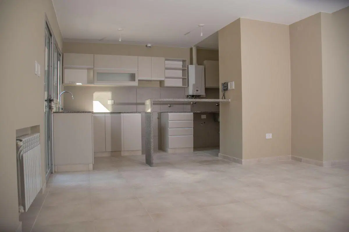 Casa de 2 dormitorios y jardín en Villa Tiana 4