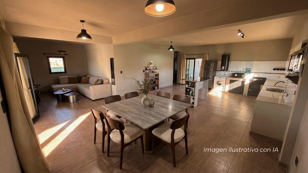 Foto de Casa de 2 dormitorios con quincho, pileta y cochera para 3 vehículos, imagen 5