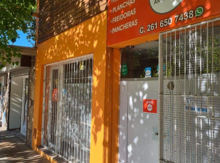 3 locales comerciales - rodeo de la cruz - propietario 2