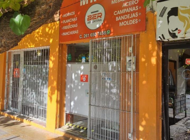 3 locales comerciales - rodeo de la cruz - propietario 4