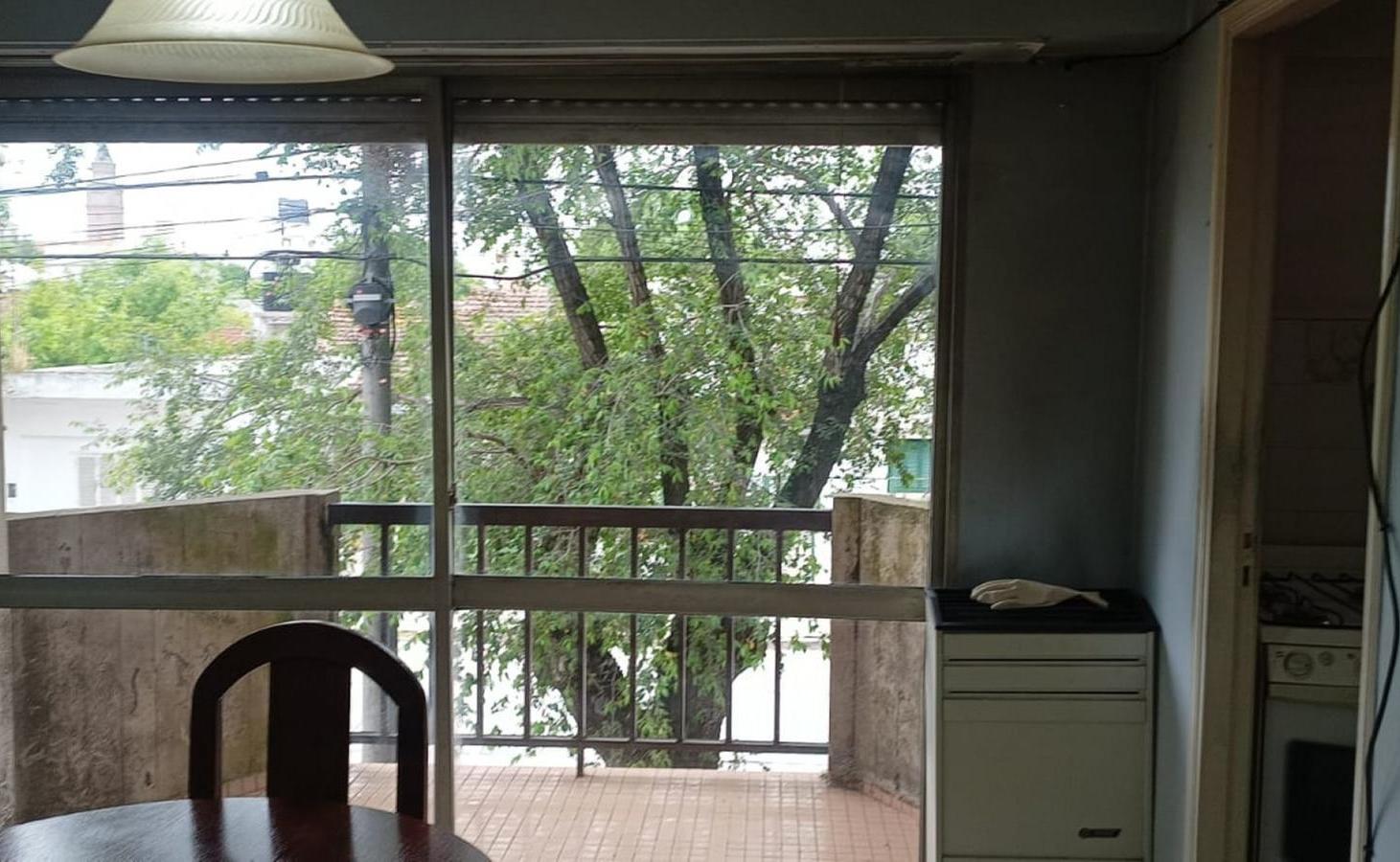 Foto de Depto de 1 Ambiente y Medio a la calle con Balcon, imagen 3