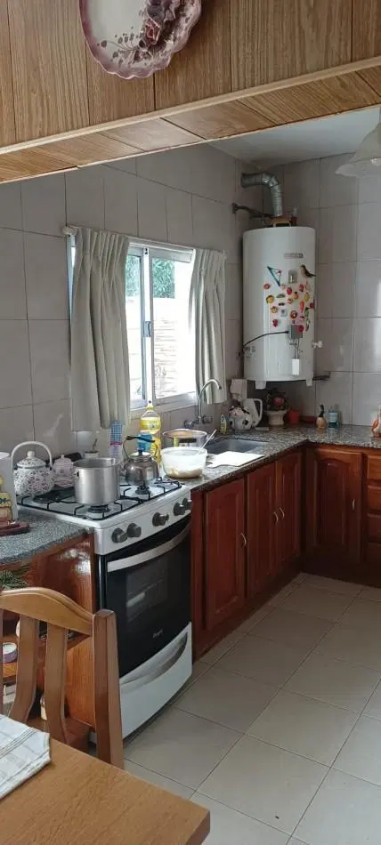 P.h. 3 Ambientes a la calle con patio Barrio Peralta Ramos Oeste 4
