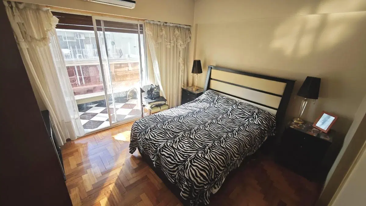 Departamento Exclusivo 4 ambientes con dependencia, palier privado y orientación norte en Caballito 4