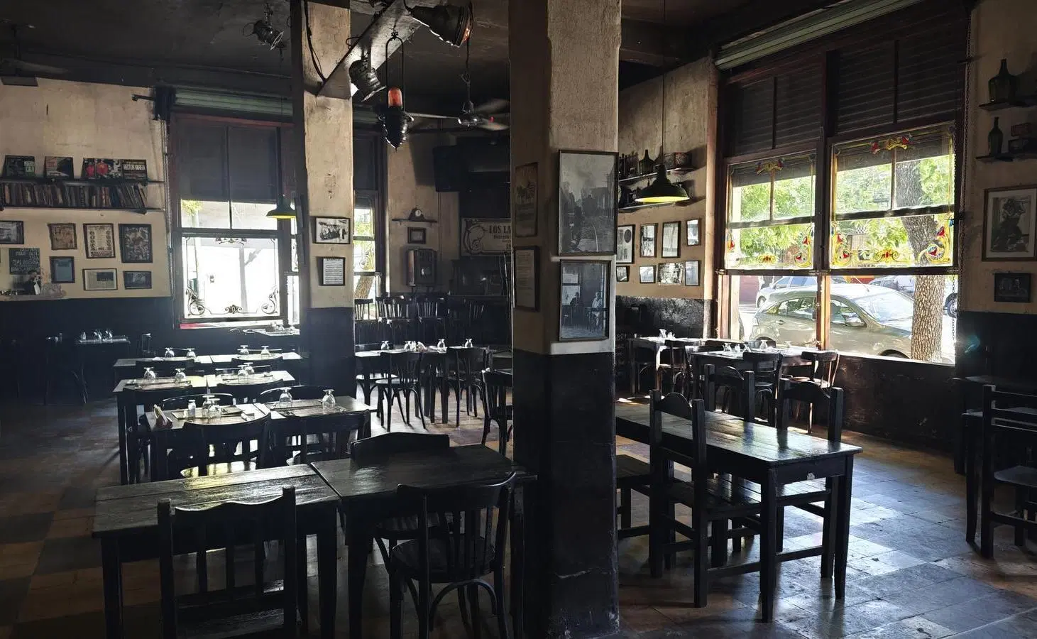 Doble parcela en Barracas con Bar Notable + vivienda de 7 ambientes | 404 m² totales 4