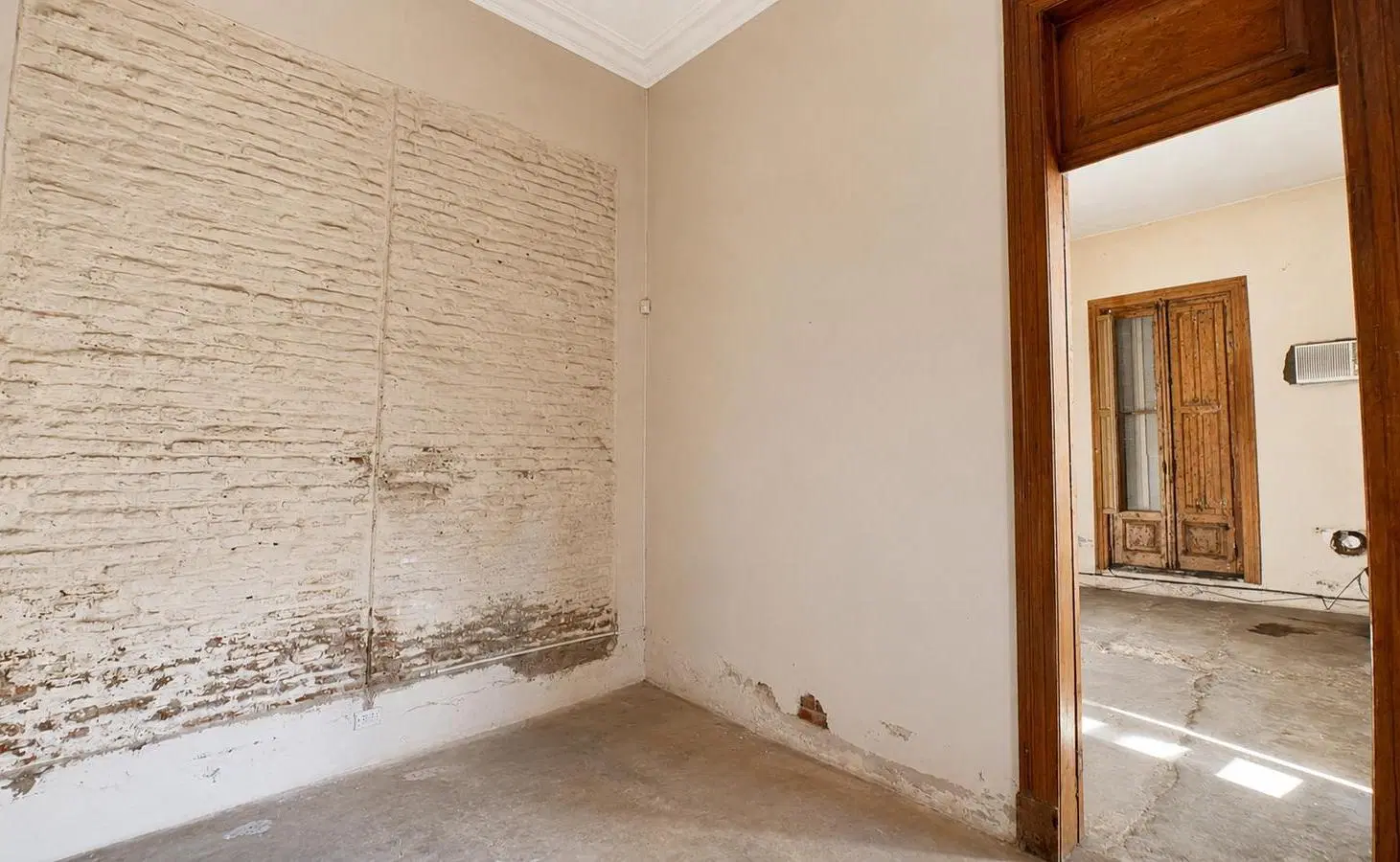Doble parcela en Barracas con Bar Notable + vivienda de 7 ambientes | 404 m² totales 3