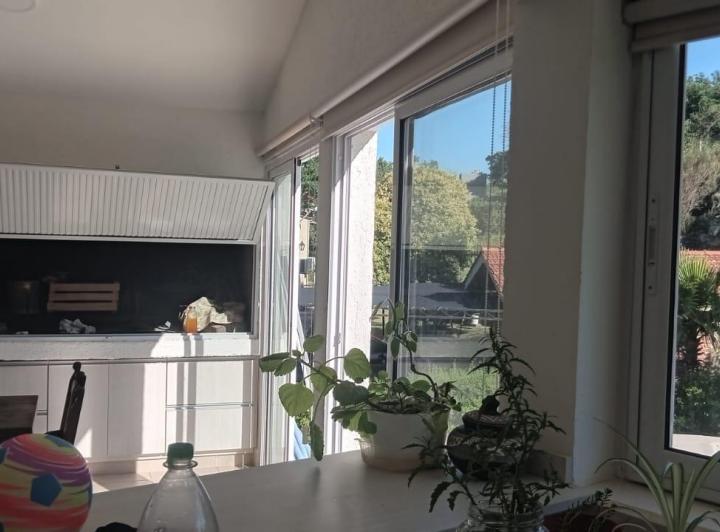 En venta Casa 3 Dormitorios, 3 Baños, Pileta, Cochera! San Antonio De Arredondo. 5