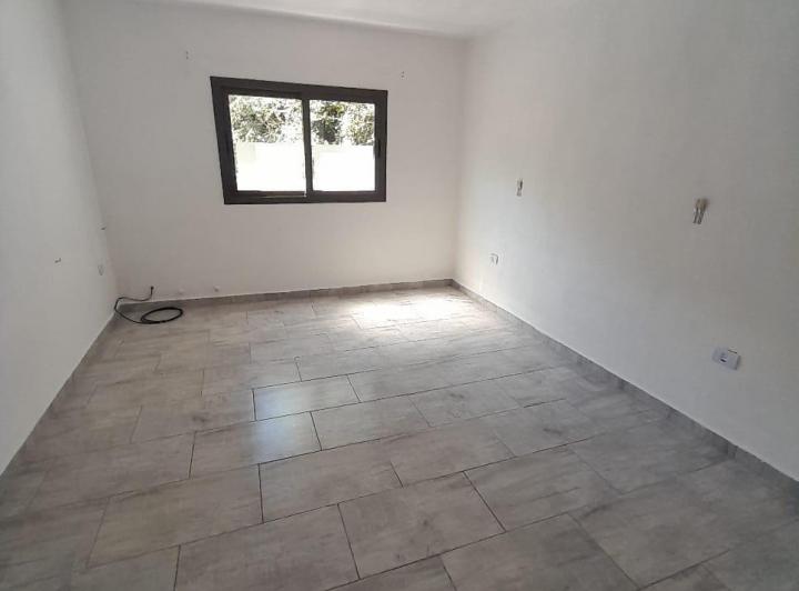 En Venta Departamento Barrio Malvinas, Un Dormitorio- Cochera- Villa Carlos Paz 3