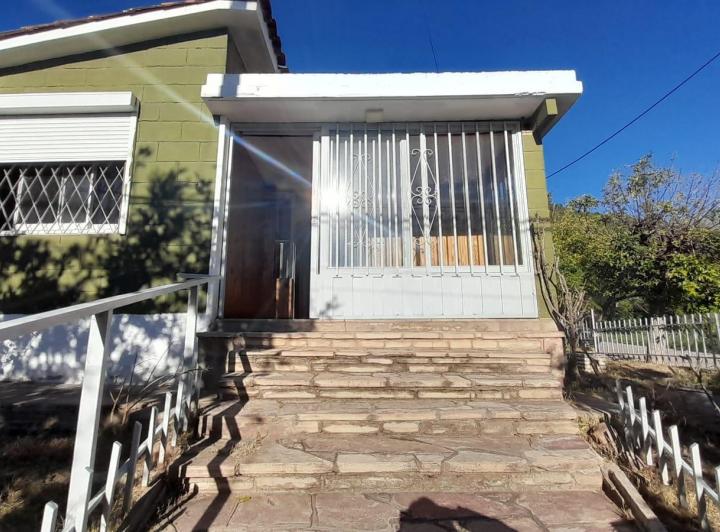 En Venta, Casa 2 Dormitorios, Cochera, Bº Altos De San Pedro. Villa Carlos Paz. 3