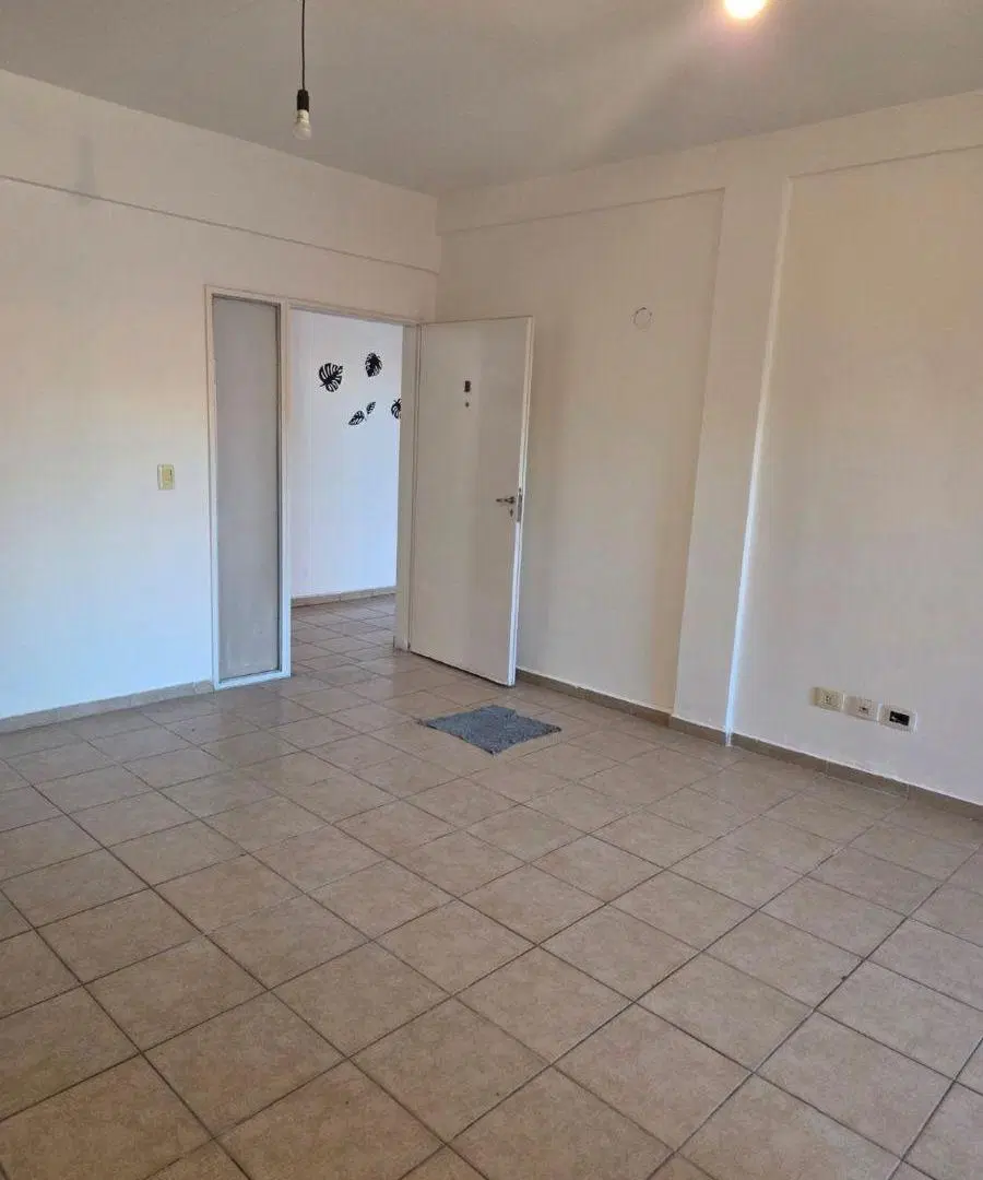 Departamento 2 Dormitorios en alquiler en Alto Alberdi 3