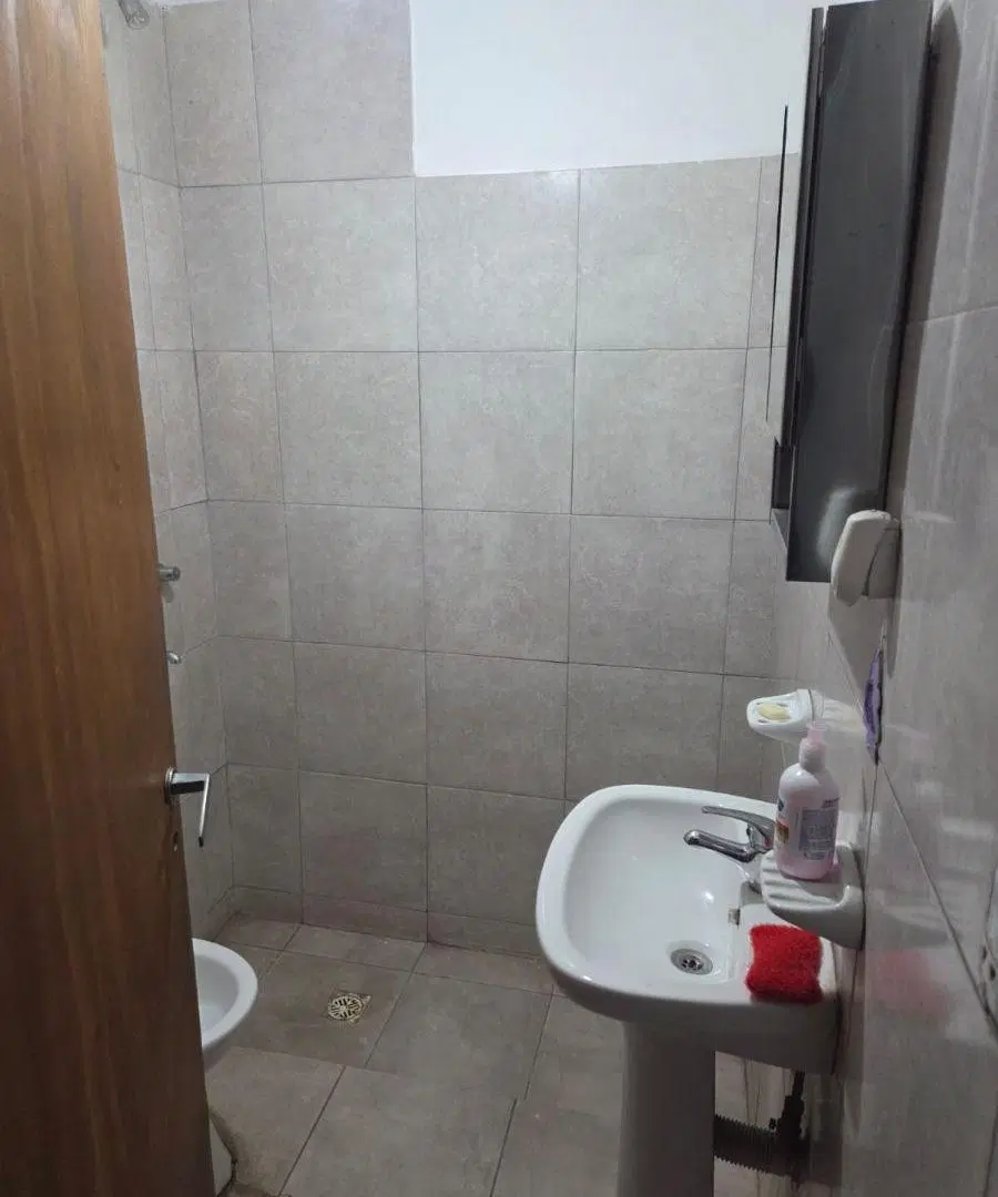 Casa 2 dormitorios en alquiler en Rivera Indarte 5