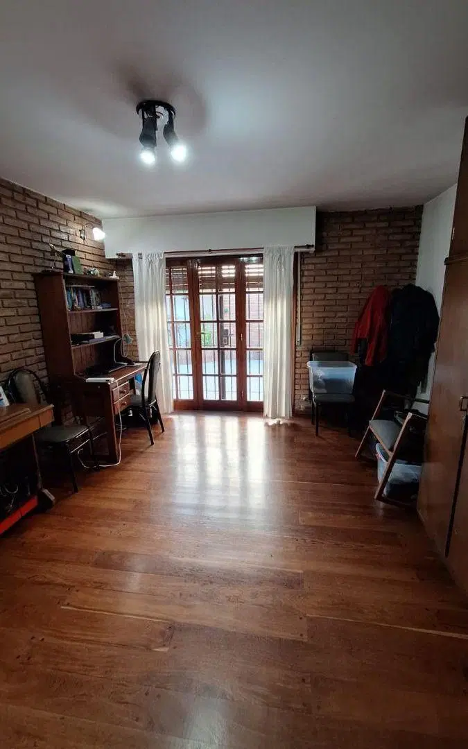 Casa de 380 m² con 5 dormitorios en venta en Alto Palermo 4