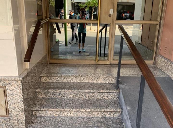VENDO DEPTO SEMIPISO 2 DORMIT+2BAÑOS +DEPENDENCIA 4