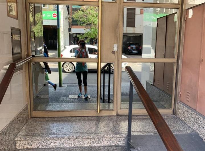 VENDO DEPTO SEMIPISO 2 DORMIT+2BAÑOS +DEPENDENCIA 3