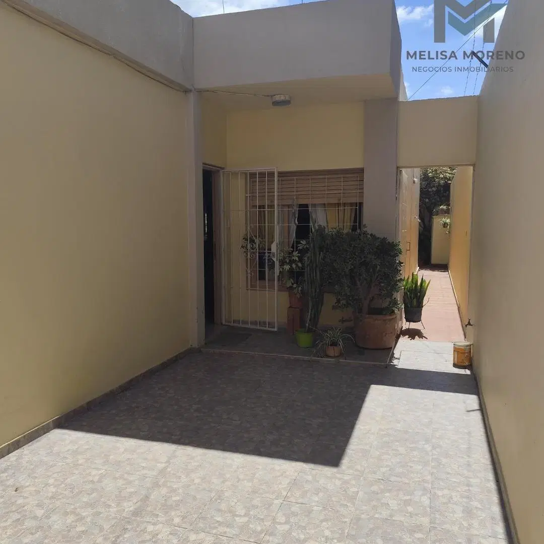 CASA CON DPTO INDEPENDIENTE + LOCAL EN VENTA | APTO CRÉDITO | B° SAN MARTÍN 8