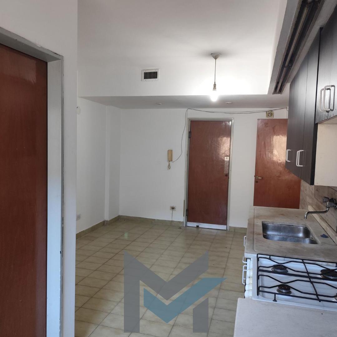 Foto de PISO EXCLUSIVO EN VENTA – AV. COLÓN 316, imagen 4
