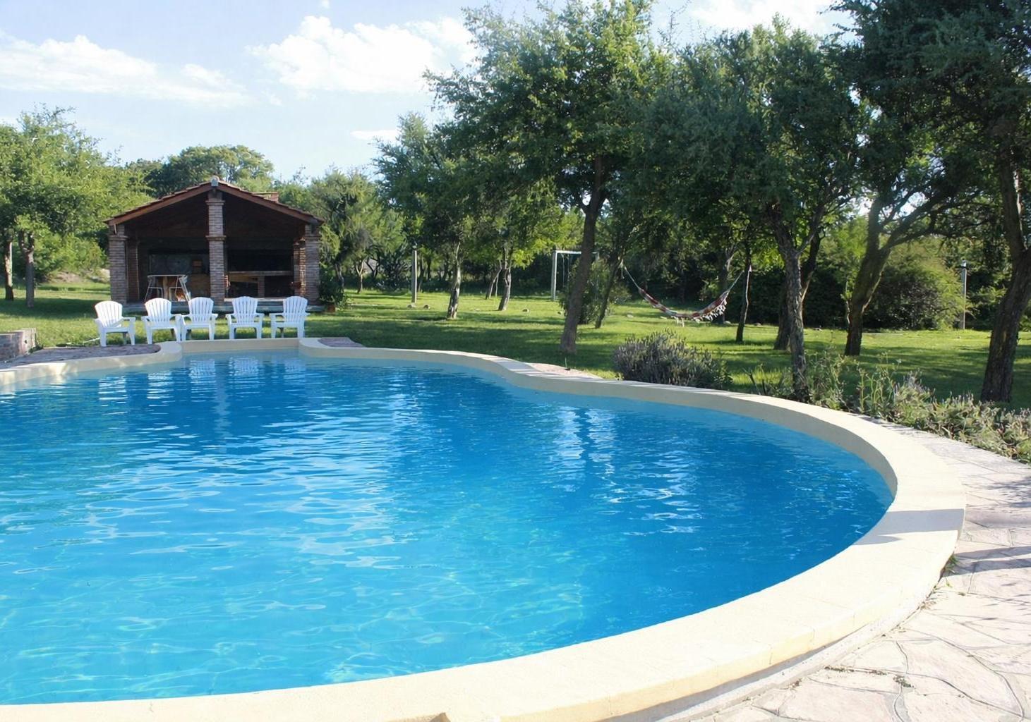 VENTA COMPLEJO DE CABAÑAS EN CORTADERAS TOTALMENTE EQUIPADAS