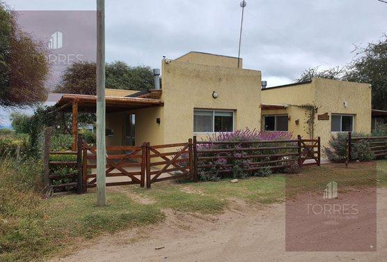 Foto de VENTA 2 CASAS EN ESPEJO, MERLO SAN LUIS, imagen 1