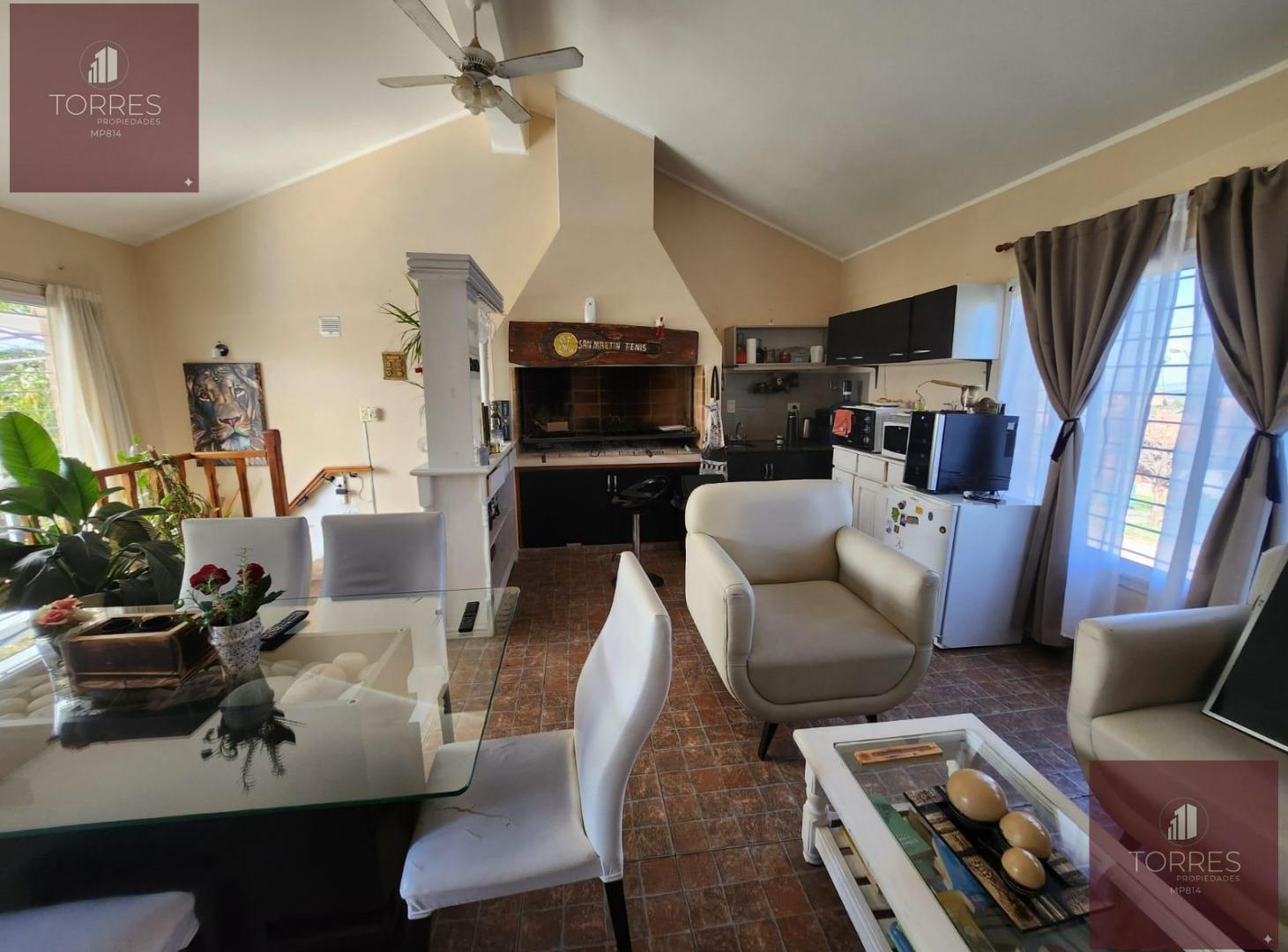 VENTA CASA EN MERLO. SAN LUIS. PILETA CLIMATIZADA, TERRAZA, QUINCHO