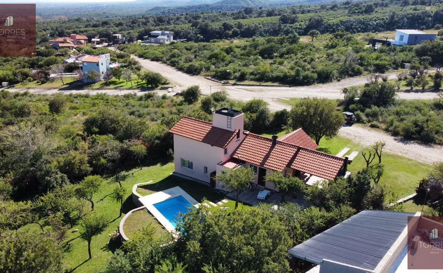 VENTA CASA EN BARRIO LAS CASCADAS. CARPINTERIA . SAN LUIS 3