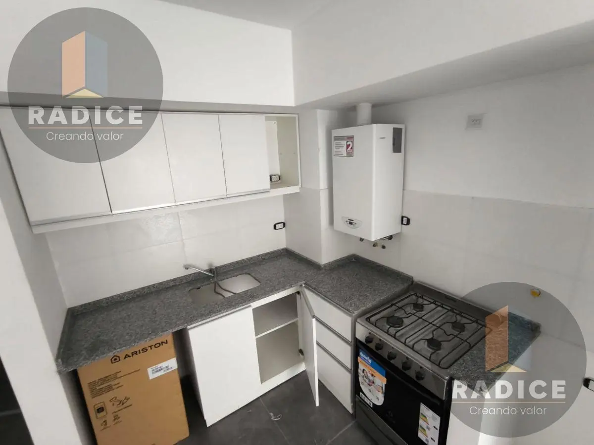 Venta - Departamento - Banfield - 2 Ambientes - Cochera 3