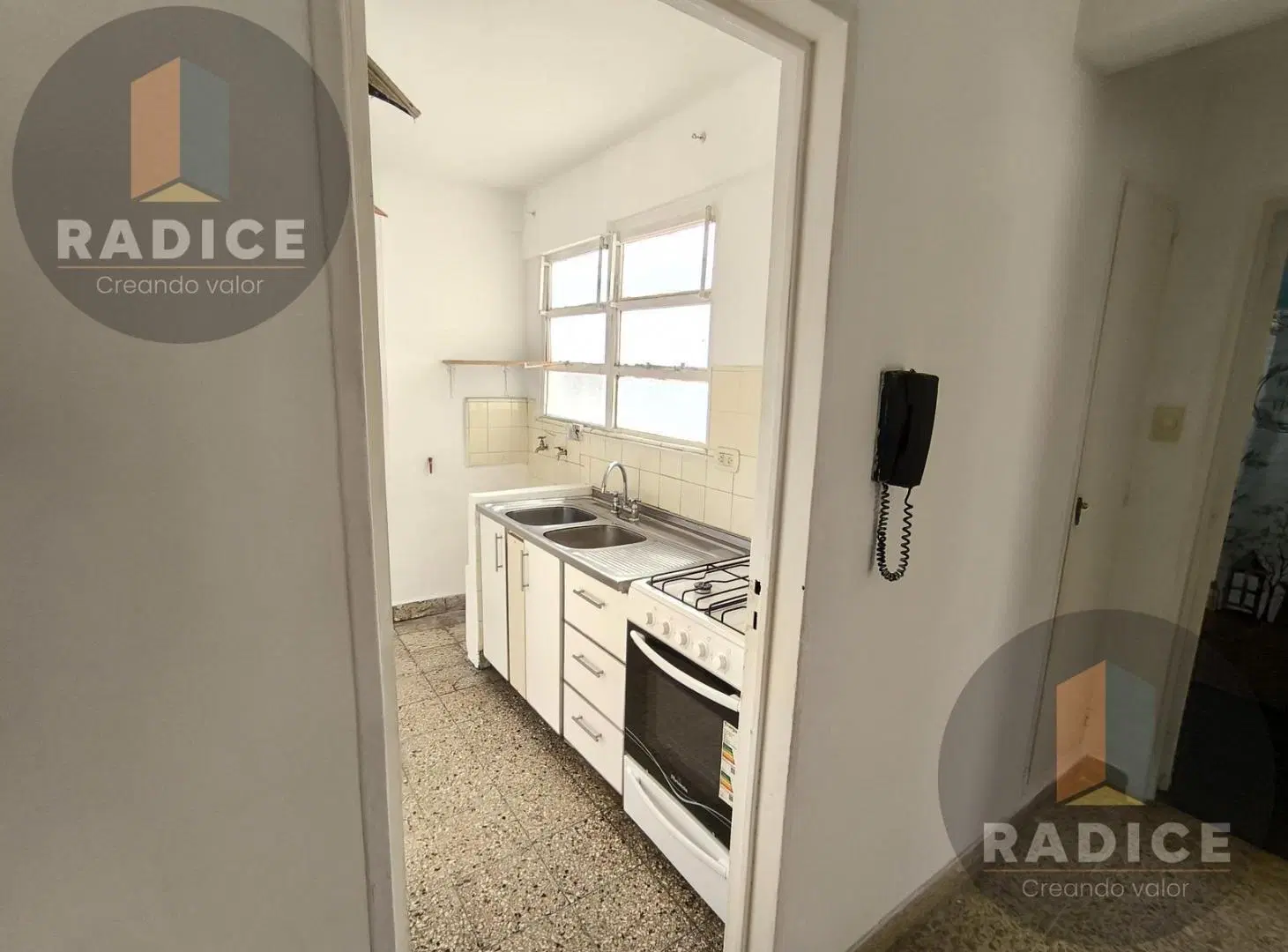 Venta Flores 2 amb 37 m2 cochera, mucha luz, mucho potencial!!! ideal renta o 1ra vivienda 5