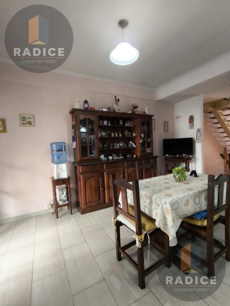Foto de VENTA PH Tríplex de 5 Niveles en Liniers | Cochera, Patio, Parrilla y, imagen 5