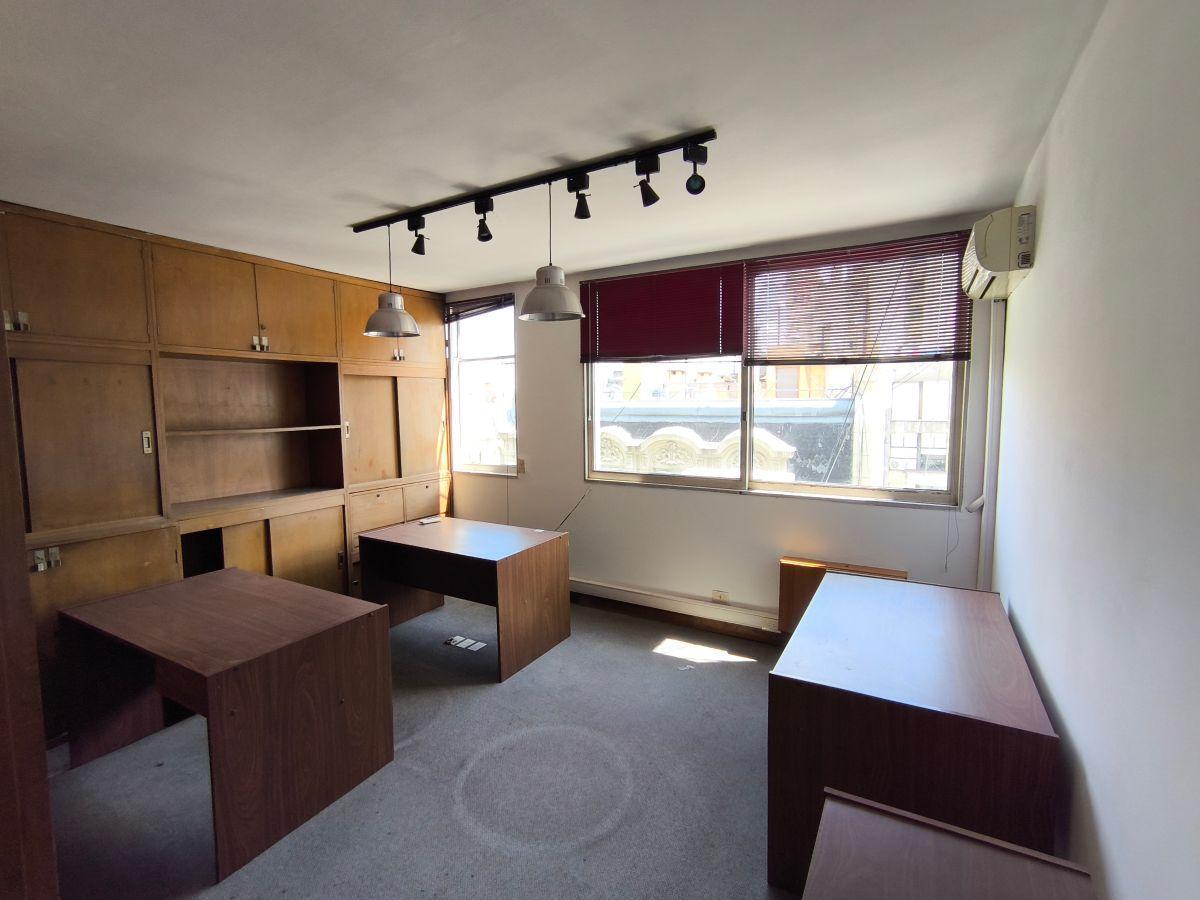 Foto de VENTA CABA Piso de Oficinas Comerciales 150 m² en Microcentro, imagen 3