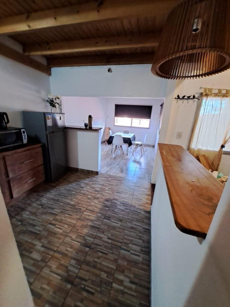 Foto de Venta - APTO CREDITO - Casa de 3 plantas con cochera, permuta x auto, imagen 1