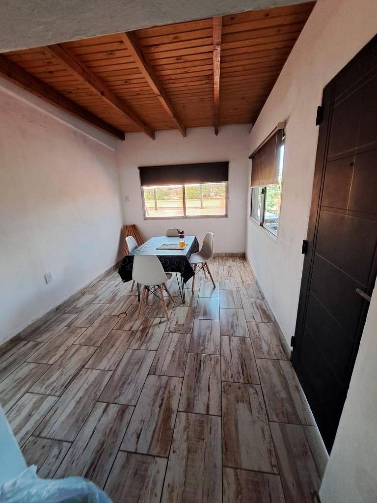 Foto de Venta - APTO CREDITO - Casa de 3 plantas con cochera, permuta x auto, imagen 3