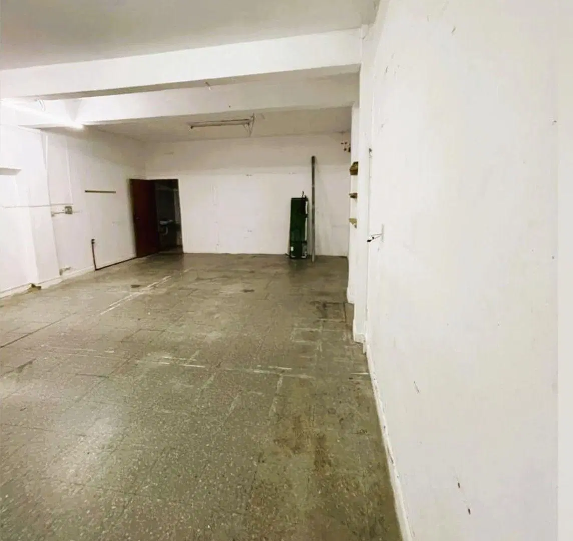 Local 100 m2 en Monte Grande 2