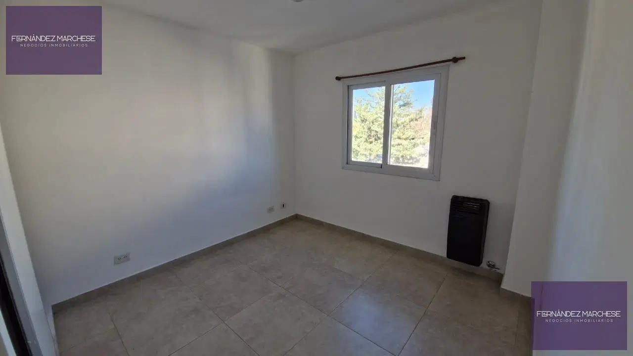 Departamento con cochera en alquiler 3